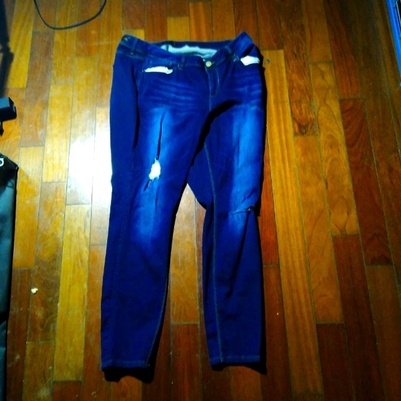YMI jeans - Picture 1 of 3